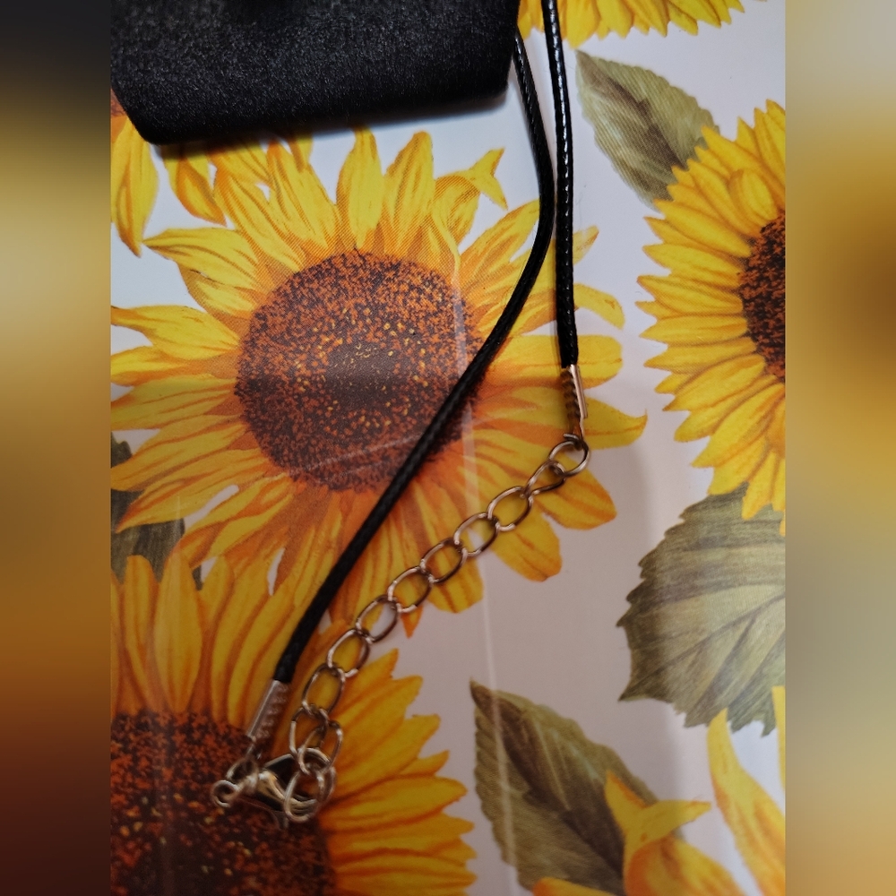 Handmade necklace - Picture 3 of 3